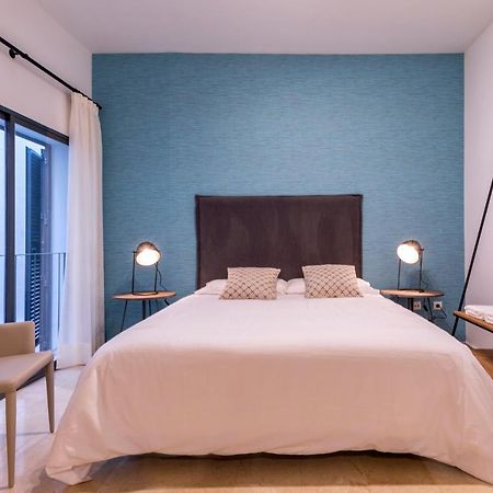 Malaga Central Suites Bagian luar foto