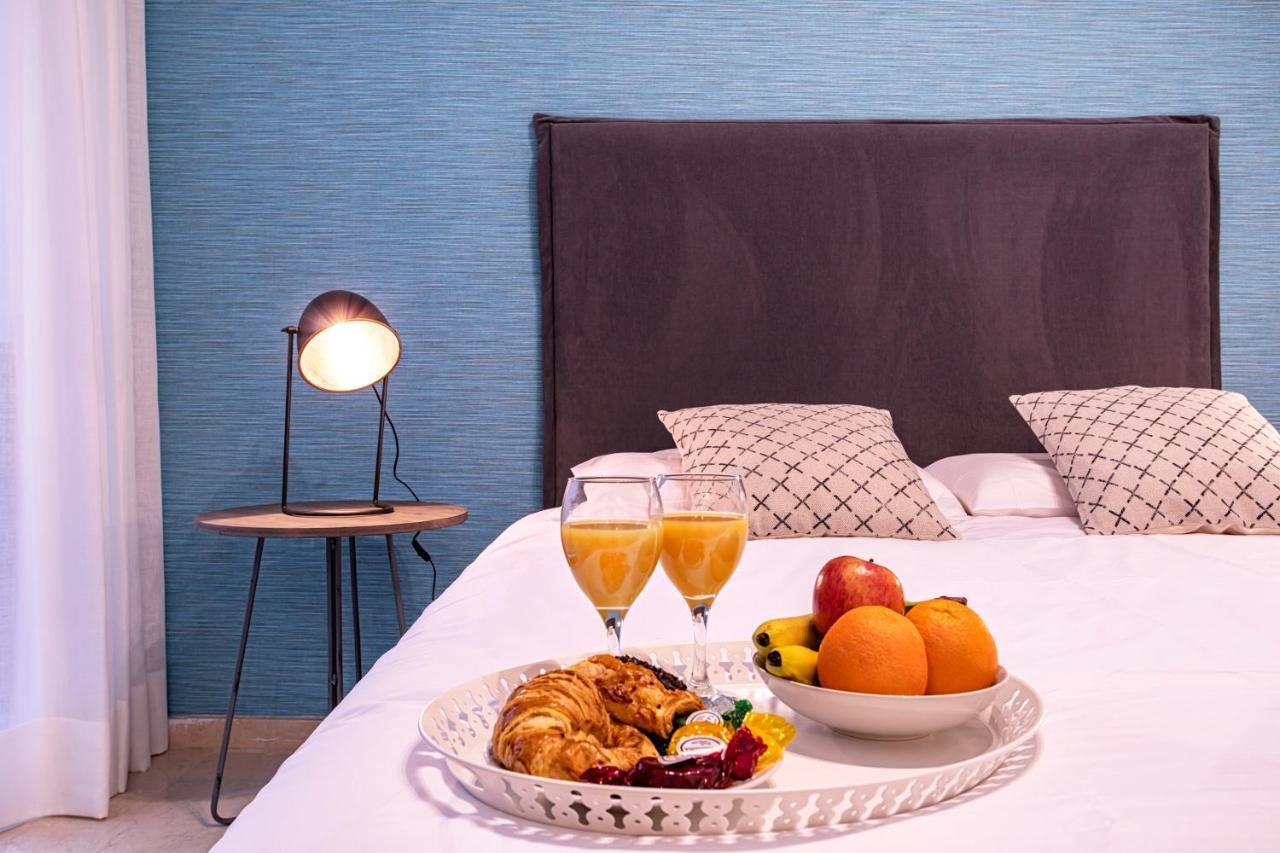 Malaga Central Suites Bagian luar foto